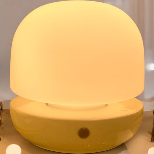 مصباح طاوله باللمس مودرن