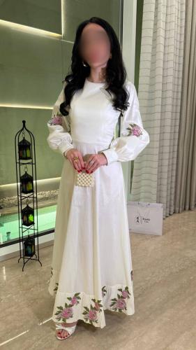 فستان ايناس