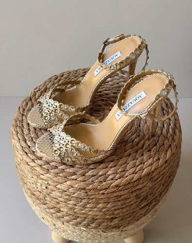 كعب اكوازورا