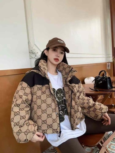 جاكيت قوتشي فوري