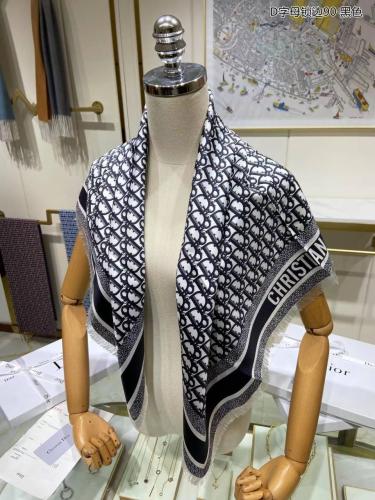 سكارف ديور