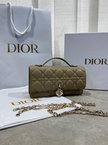 شنطه ديور ماستر