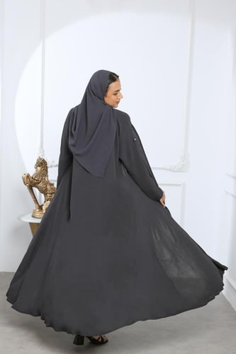 عباية كلوش كريب أمريكي أكمام بكسرات رمادي