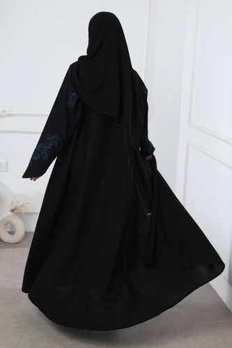 عباية سوداء أكمام مثلثة ورد كحلي