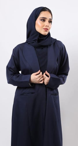 عباية بـ تصميم بليزر كحلي