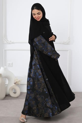 عباية سوداء جاكار ورد كحلي من الخلف