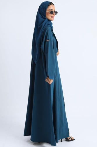 عباية ياقة أنيقة لون بترولي كريب أوكراني