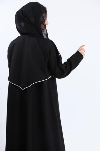 عباية ياقة مع جاكيت تحديد أبيض