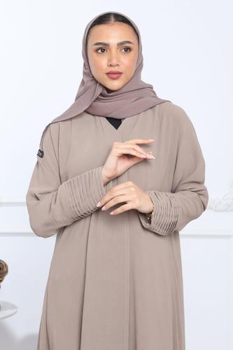 عباية كلوش كريب أمريكي أكمام بكسرات بيج