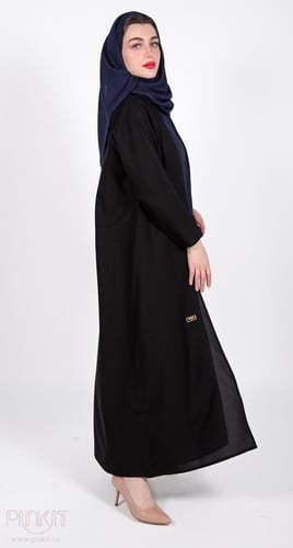 عباية بـ فستان كحلي