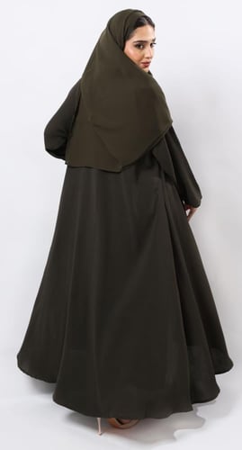 عباية كلوش زيتي داكن - كريب أمريكي