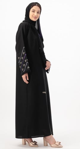 عباية برج الميزان تطريز ملون