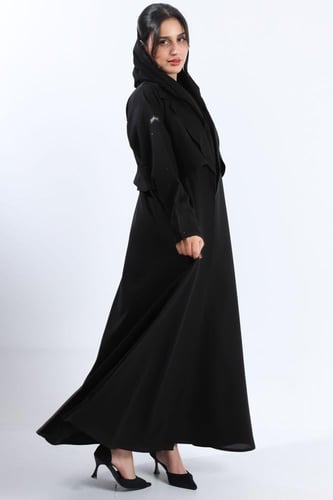 عباية ياقة مع جاكيت وكرستال أسود