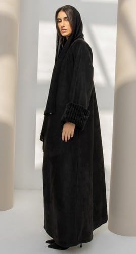 عباية شتوية فروة شامواه أسود