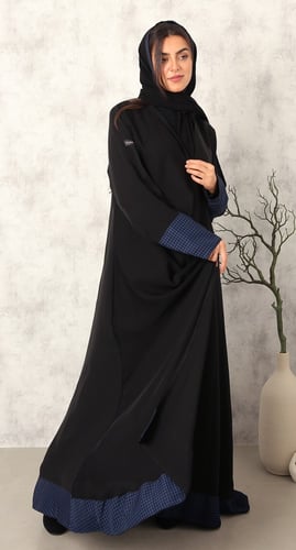 عباية كلوش تطريز كحلي