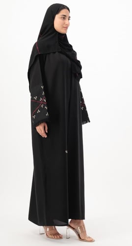 عباية برج الحمل تطريز ملون