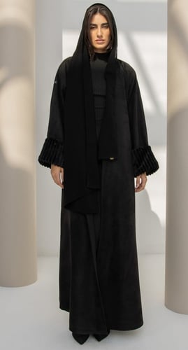 عباية شتوية فروة شامواه أسود