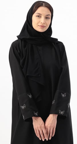 عباية سوداء تطريز فراشات بالأكمام