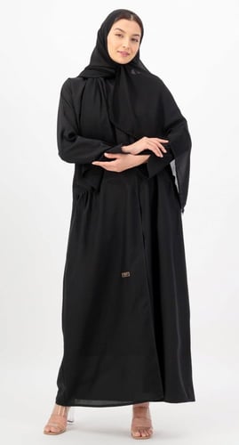 عباية جيوب كسرات وأزرار بـ الأكمام