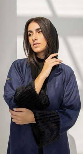 عباية شتوية فروة شامواه كحلي