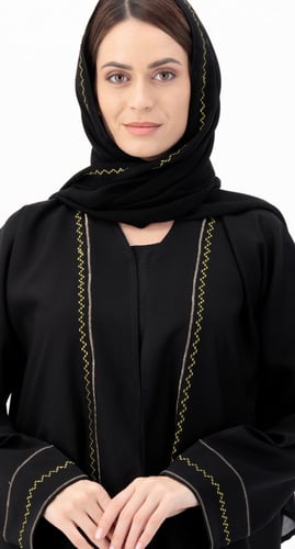 عباية سوداء تطريزات سدو هادئة