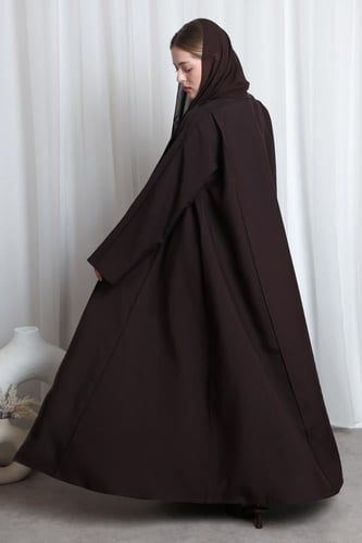 عباية بني محروق قيطان بارز من الأكمام والأمام والخ...