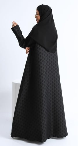 عباية نصف كلوش جاكار قلوب