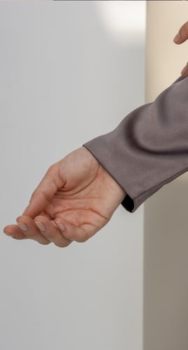 عباية كلوش أكمام لحمي