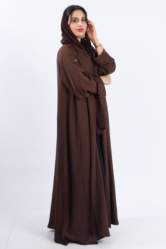 عباية كلاسيك حرير بارد بني داكن