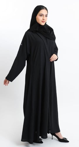 عباية كلوش أسود - كريب أمريكي