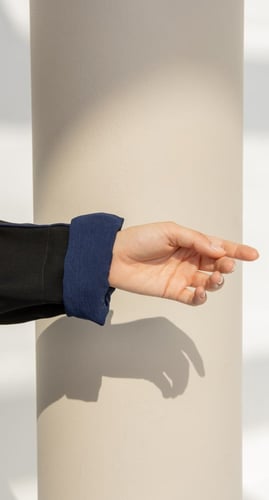 عباية كلوش أكمام كحلي