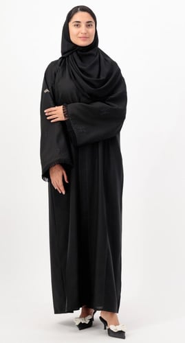 عباية برج الحوت تطريز أسود