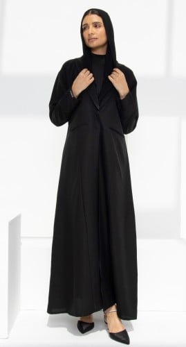 عباية سوداء بليزر