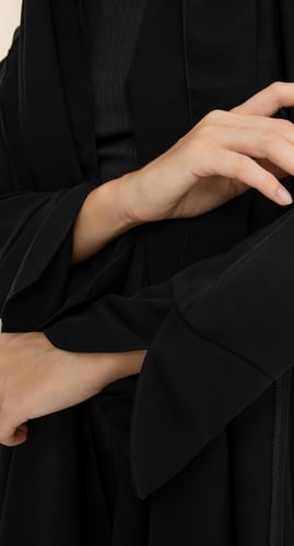 عباية كلوش تطريز فراشات