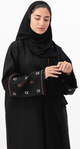 عباية برج الثور تطريز ملون