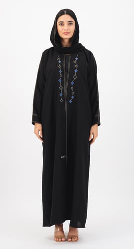 عباية بـ تطريز كلوڤر أزرق