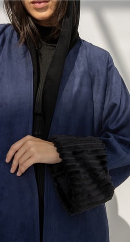 عباية شتوية فروة شامواه كحلي