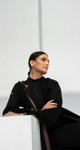 عباية ياقة لحمي ربع كلوش