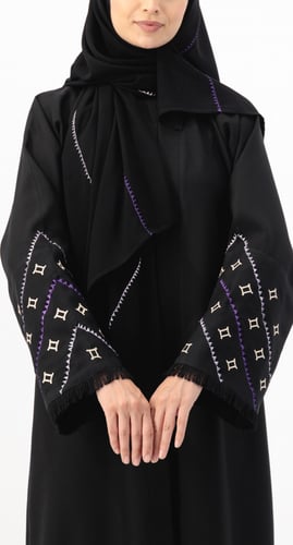 عباية برج الجوزاء تطريز ملون