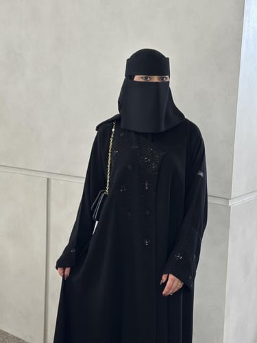 عباية نبض الرياض