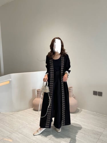 عباية عسليه مستقيمة 331