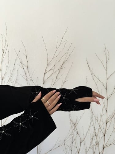 نجمه اسود 913