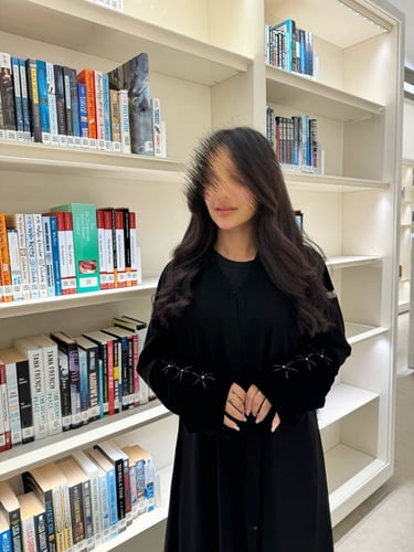 نجمه اسود 913