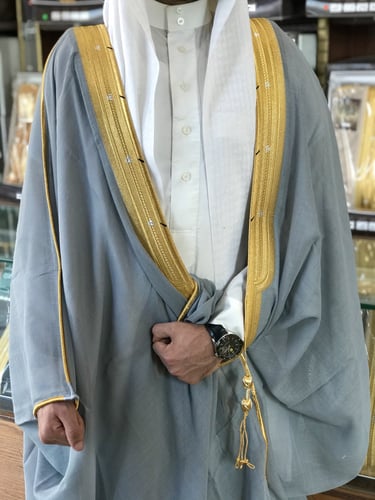 بشت رجالي ملكي رسمي لون بحري دقة ملكيه قماش صوف 80...