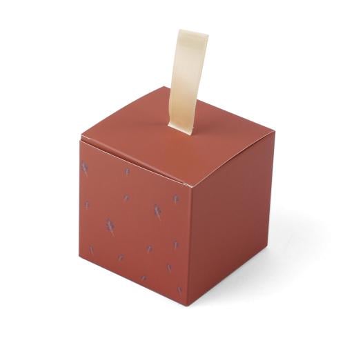 علبة توزيعات بلون أحمر ونمط ورق شجر كحلي- (12) حبة