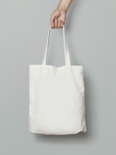 توت باق أنيق باللون البيج