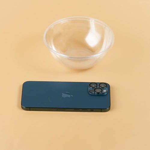 زبدية بلاستيك شفافة بغطاء - (25) حبة | 13 سم