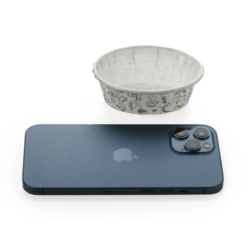 قوالب خبز ورقية بيضاوية بلون أبيض ورسومات طعام - (...