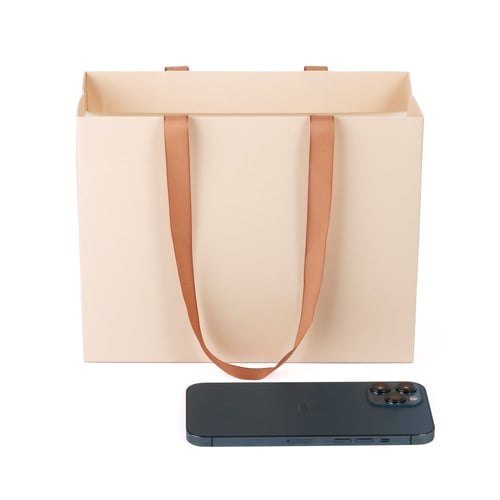 مجموعة (12) كيس هدايا فاخر لون وردي | 23*10.1*17.9...