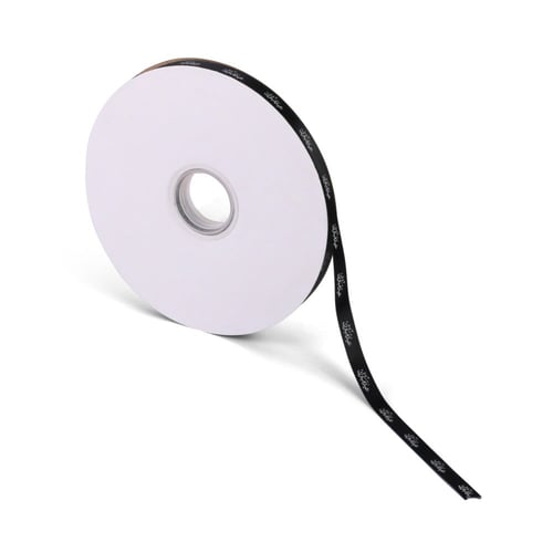 شرائط رول قماش رفيعة لون أسود وعبارة " عيد مبارك"...